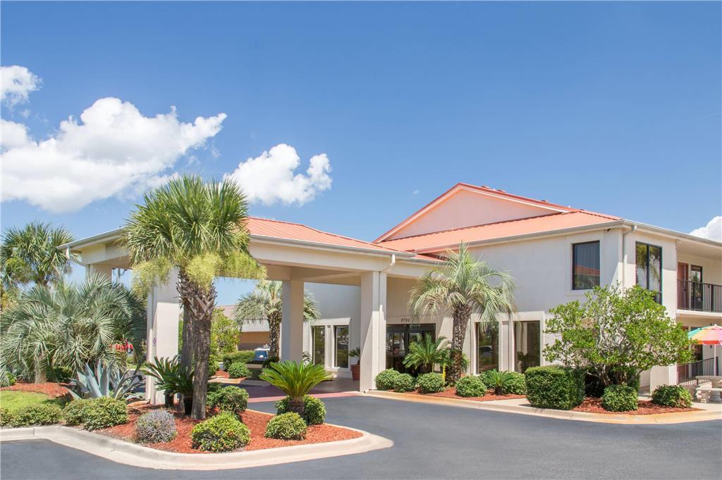Days Inn & Suites By Wyndham Navarre - Near Beaches Hurlburt Esterno foto